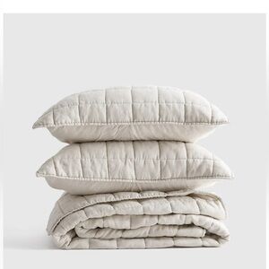 NWOT Quince Linen King Box Quilt Set